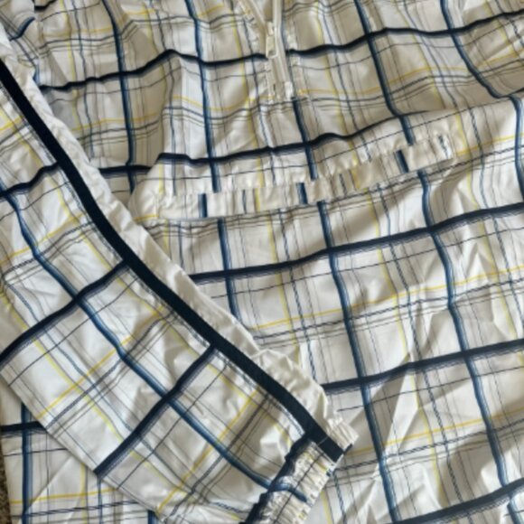 Nike Packable Garment Jacket - Picture 8 of 8